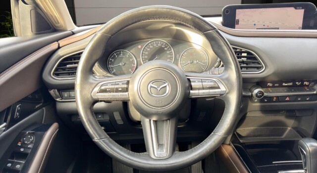 MAZDA CX-30 SKYACTIV-X 186 M Hybrid AWD Revolution Automat