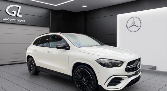 MERCEDES-BENZ GLA 220 4Matic 8G-DCT