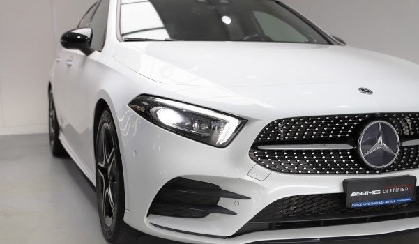MERCEDES-BENZ A 250 AMG Line