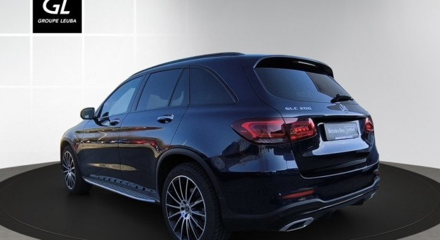 MERCEDES-BENZ GLC 200 AMG Line 4Matic