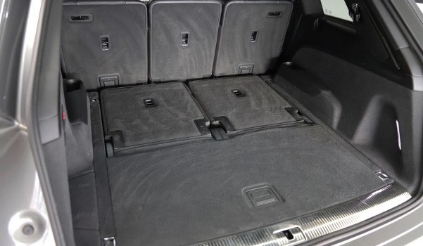 AUDI Q7 3.0 TDI quattro