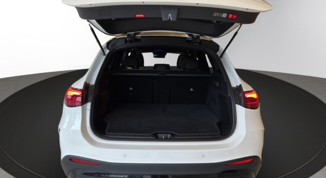 MERCEDES-BENZ GLC 400 e 4M 9G-Tronic