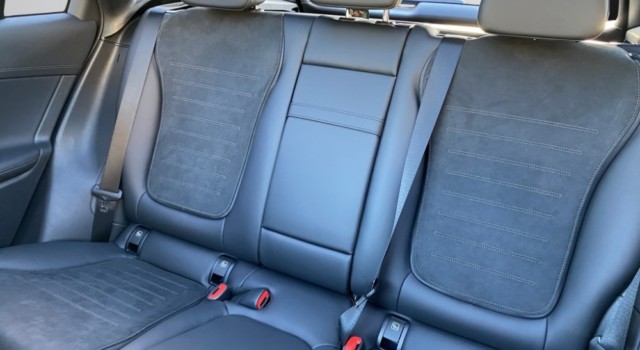 MERCEDES-BENZ GLC 300 e 4Matic EQ Star 9G-Tronic