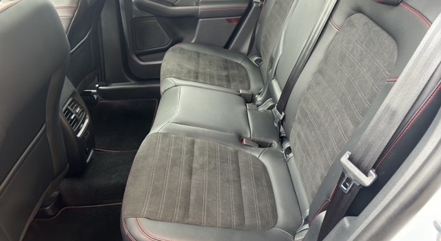 FORD KUGA 2.5 FHEV ST-Line X 4WD