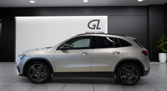 MERCEDES-BENZ GLA 250 4Matic AMG Line 8G-DCT