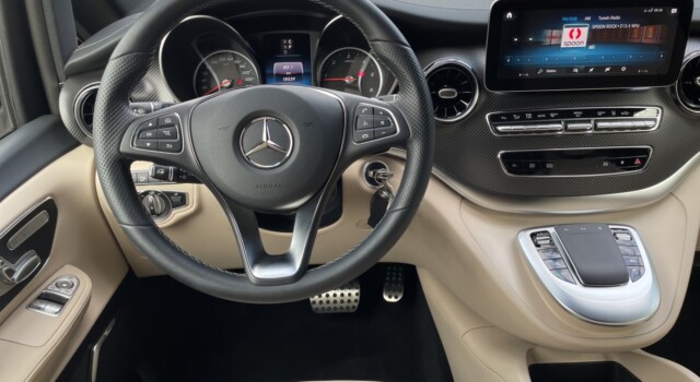 MERCEDES-BENZ V 300 d extralang Swiss Edition 4Matic 9G-Tronic