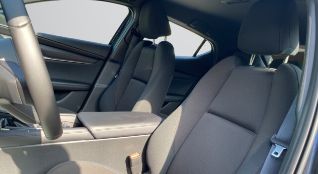 MAZDA 3 Hatchback SKYACTIV-G M Hybrid 140 Centre Line Automat