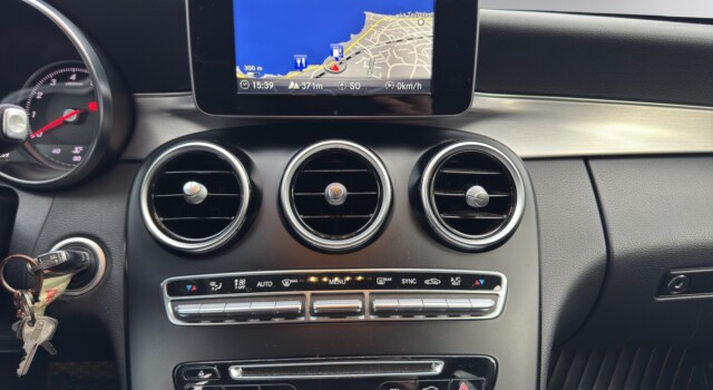 MERCEDES-BENZ C 180 Avantgarde