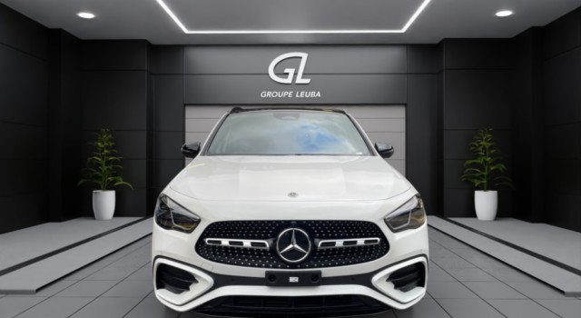 MERCEDES-BENZ GLA 220 4Matic 8G-DCT