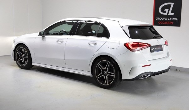 MERCEDES-BENZ A 250 AMG Line