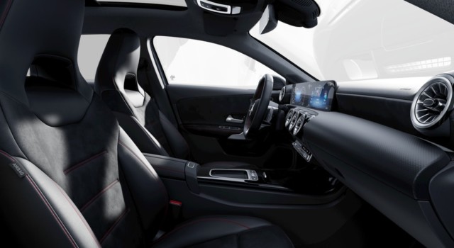 MERCEDES-BENZ A 220 4Matic 8G-DCT