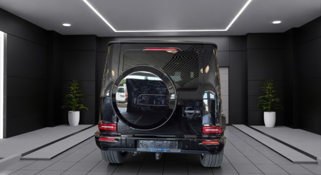 MERCEDES-BENZ G 63 AMG 9G-Tronic