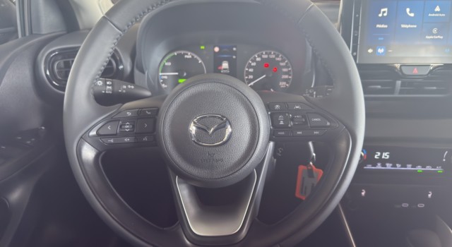 MAZDA 2 Hybrid Centre-line
