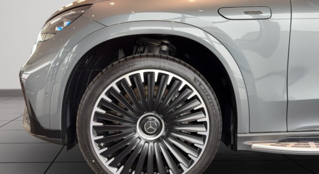 MERCEDES-BENZ EQE 43 AMG 4 Matic