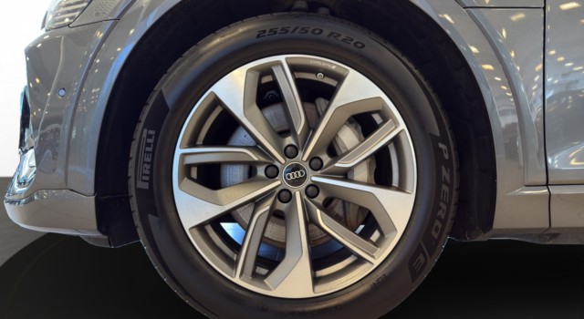 AUDI e-tron 55 S Line qu