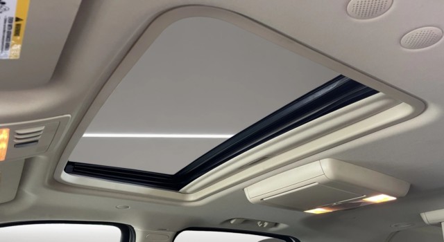 CADILLAC ESCALADE 6.2 Sport Luxury