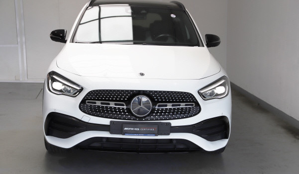 MERCEDES-BENZ GLA 220 d AMG Line 4Matic