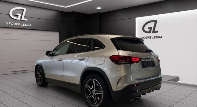 MERCEDES-BENZ GLA 250 4Matic AMG Line 8G-DCT