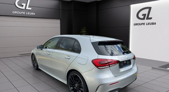 MERCEDES-BENZ A 200 AMG Line