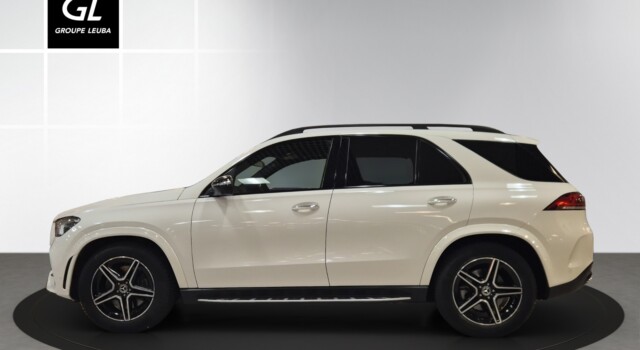 MERCEDES-BENZ GLE 300 d AMG Line 4Matic
