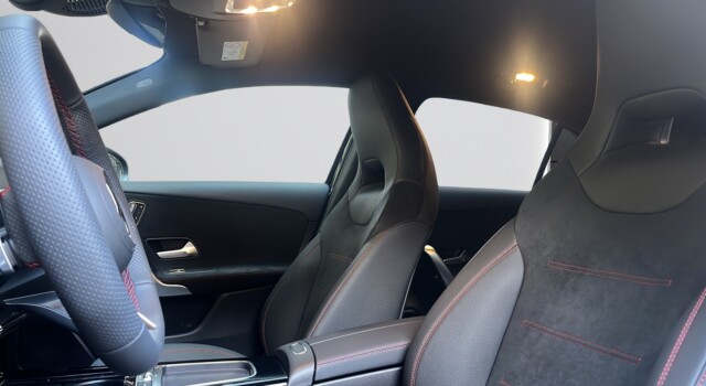 MERCEDES-BENZ A 200 Night Star 7G-DCT