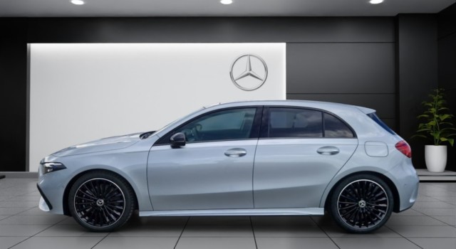 MERCEDES-BENZ A 220 4Matic 8G-DCT