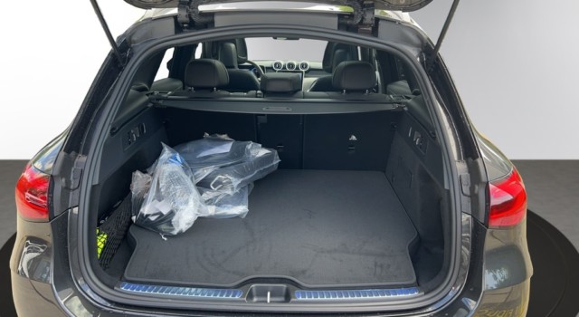 MERCEDES-BENZ GLC 300 e 4Matic EQ Star 9G-Tronic