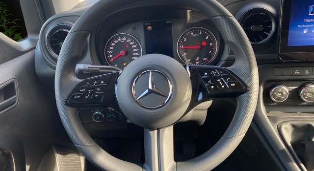 MERCEDES-BENZ CITAN 113 Pro