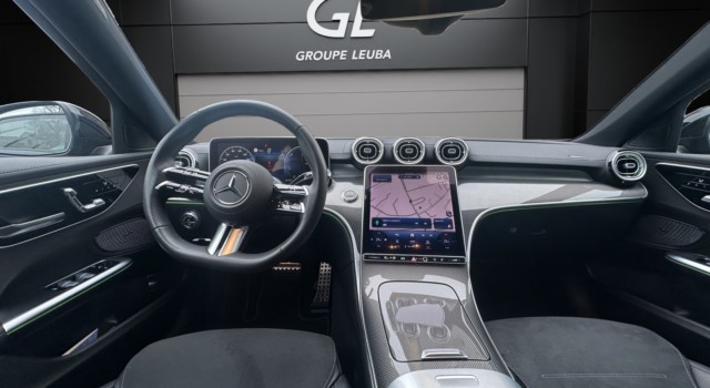MERCEDES-BENZ C 300 de AMG Line