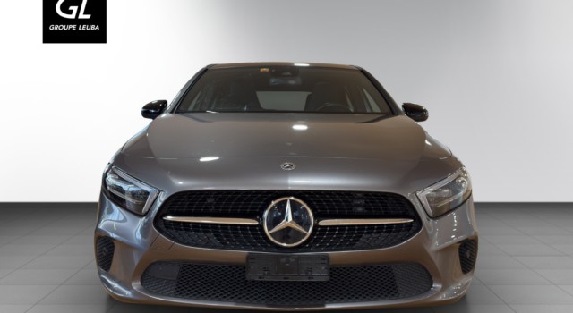MERCEDES-BENZ A 180 Night Star AMG Line