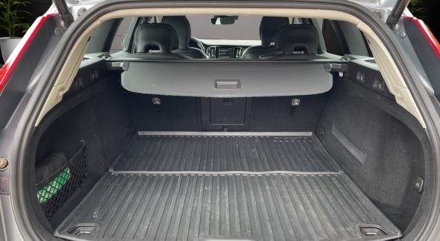 VOLVO V60 D4 AWD Inscription Geartronic