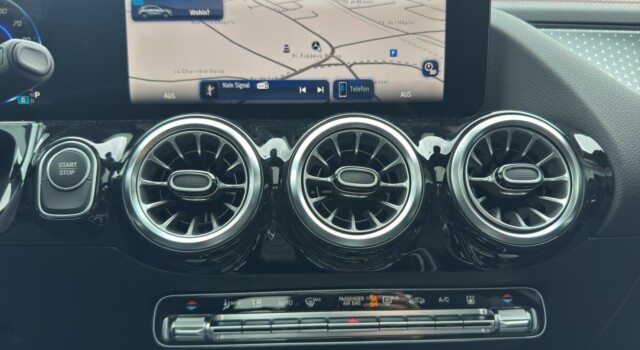 MERCEDES-BENZ EQA 250 + 70,5kWh Excellence