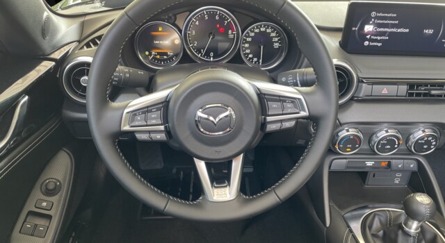 MAZDA MX-5 Skyactiv-G 184 Exclusive-line