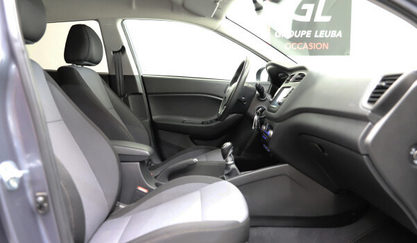 HYUNDAI i20 1.0 T-GDi Amplia