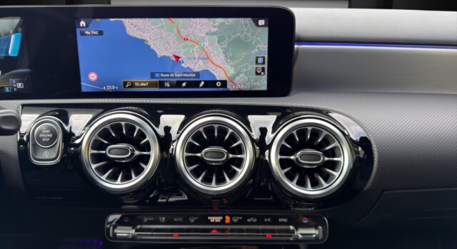 MERCEDES-BENZ A 35 AMG 4Matic Speedshift