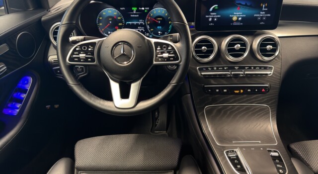 MERCEDES-BENZ GLC 300 GLC Coupé 300 e 4Matic 9G-Tronic