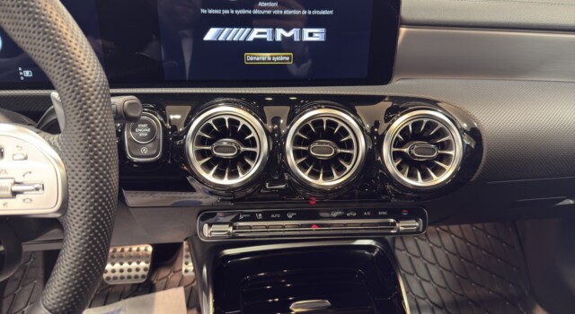 MERCEDES-BENZ CLA 35 AMG CLA Shooting Brake 35 AMG 4Matic 7G-DCT