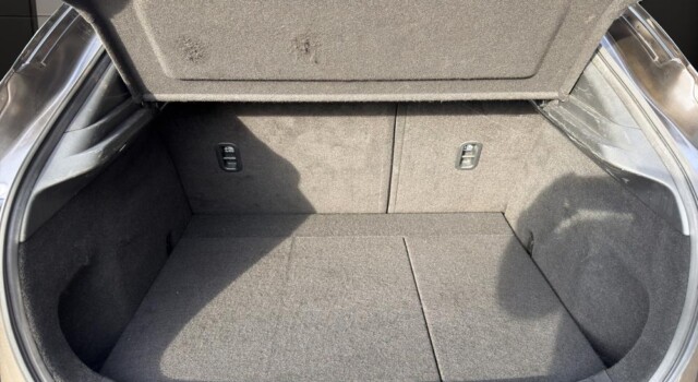 MAZDA CX-30 SKYACTIV-X 186 M Hybrid AWD Revolution Automat