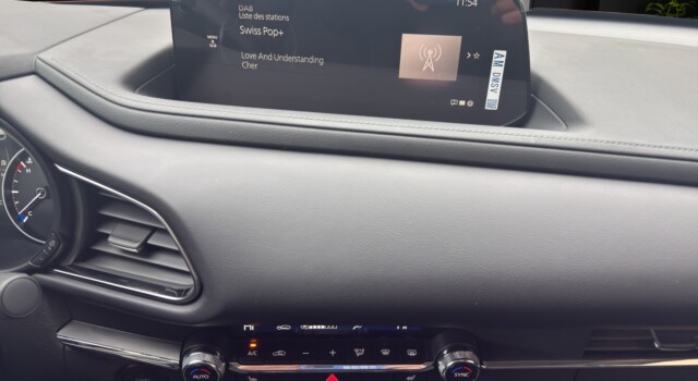 MAZDA CX-30 SKYACTIV-X 186 M Hybrid Centre Line AWD AT