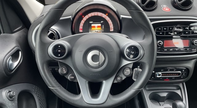 SMART FORFOUR passion twinmatic