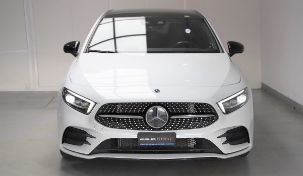 MERCEDES-BENZ A 250 AMG Line