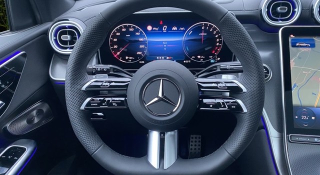 MERCEDES-BENZ GLC 300 e 4Matic 9G-Tronic