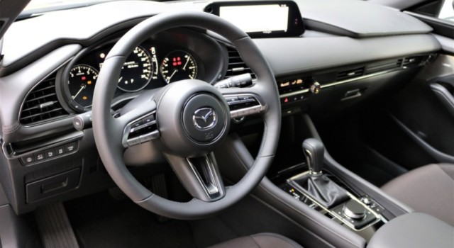 MAZDA 3 Hatchback SKYACTIV-X M Hybrid 186 Exclusive Line Automat