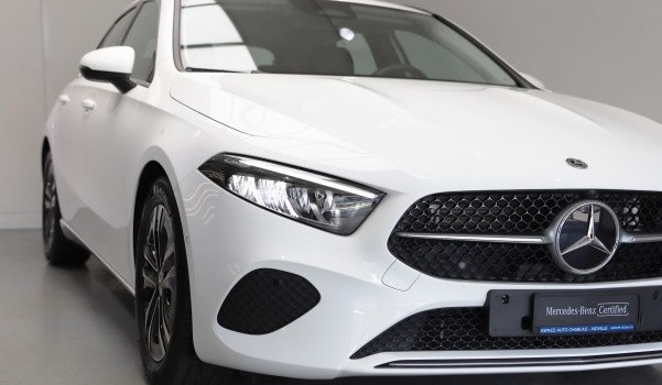 MERCEDES-BENZ A 180