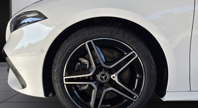 MERCEDES-BENZ A 250 4Matic 8G-DCT