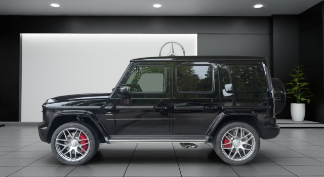 MERCEDES-BENZ G 63 AMG 9G-Tronic