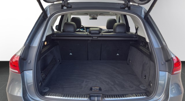 MERCEDES-BENZ GLE 400 d AMG Line 4Matic