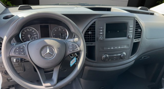 MERCEDES-BENZ VITO 116 CDI Lang 9G-Tronic 4M Select