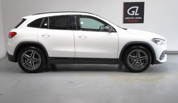 MERCEDES-BENZ GLA 220 d AMG Line 4Matic