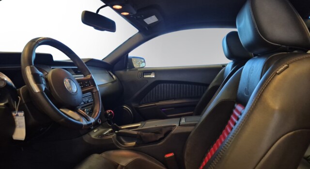 FORD MUSTANG Shelby GT500